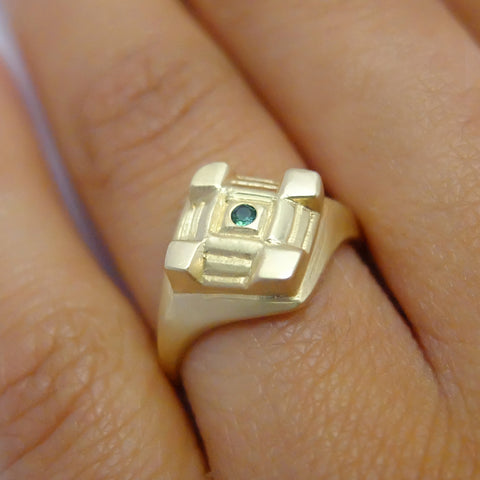 Isoka Ring